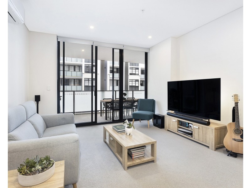 207/7 Village Place, Kirrawee NSW 2232