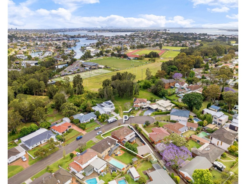 6 Nyngan Place, Miranda NSW 2228