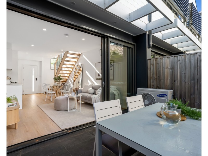4/10 Durbar Avenue, Kirrawee NSW 2232