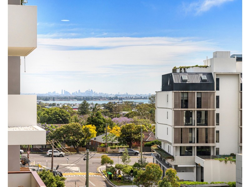 401/11 Hinkler Avenue, Caringbah NSW 2229