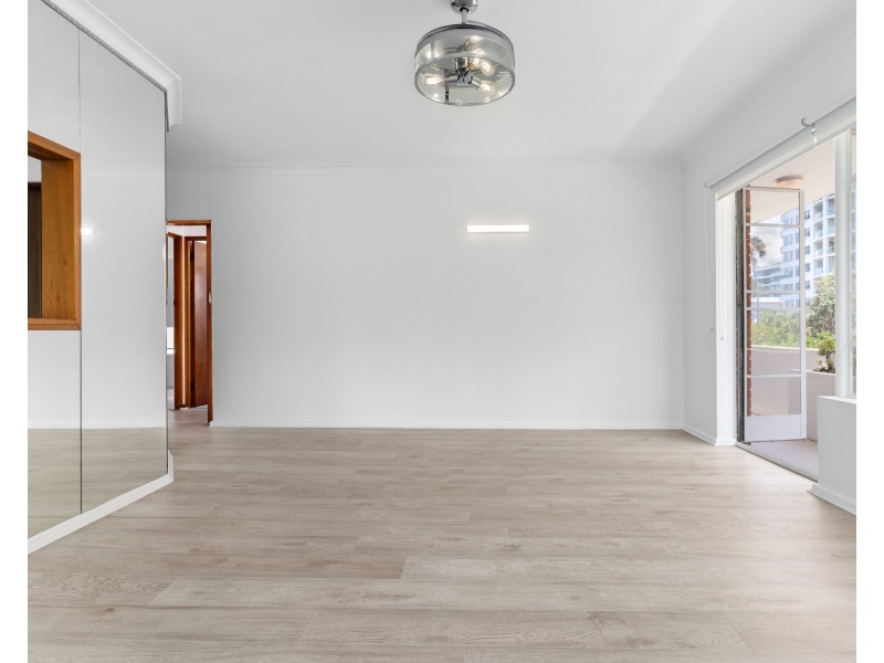 2/18 Ozone Street, Cronulla NSW 2230