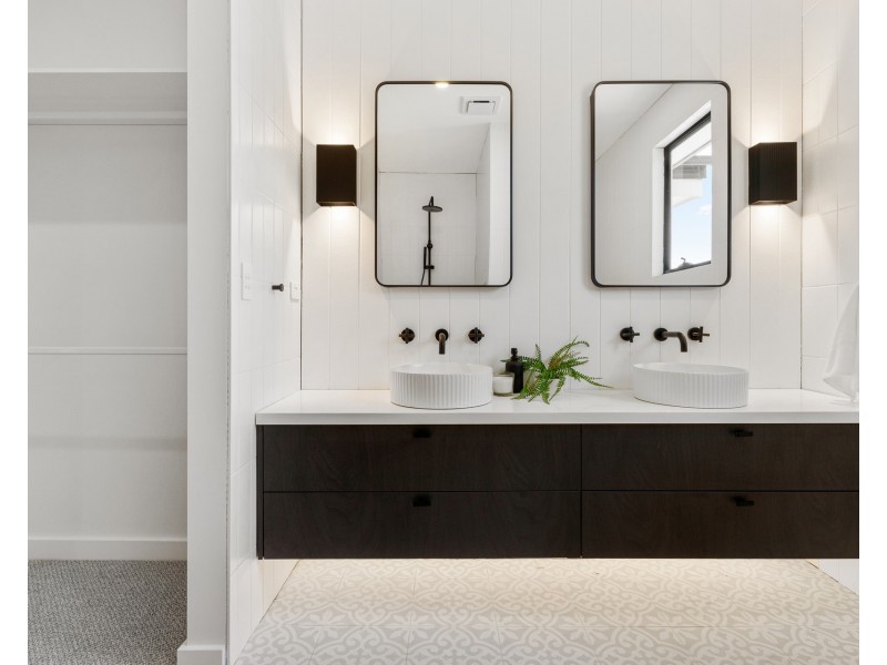 15A Ventura Avenue, Miranda NSW 2228