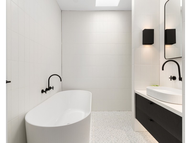 15A Ventura Avenue, Miranda NSW 2228