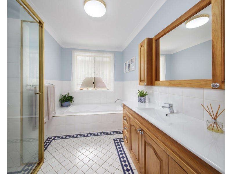 8 Mason Place, Barden Ridge NSW 2234