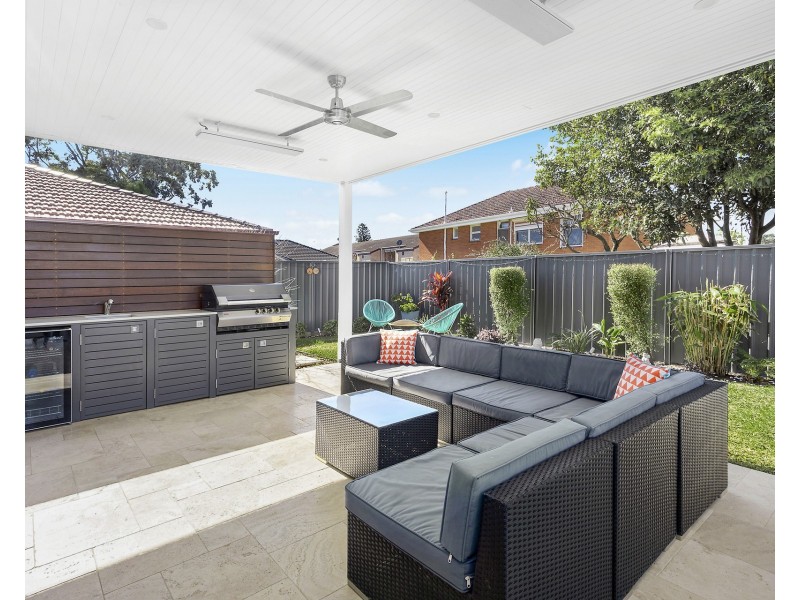 13 Bimbadeen Avenue, Miranda NSW 2228