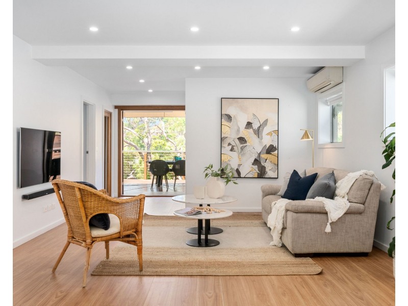 10 Loves Avenue, Oyster Bay NSW 2225