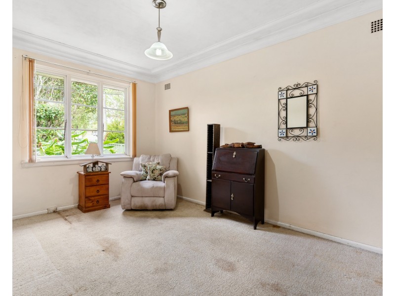 11 Karoola Crescent, Caringbah NSW 2229