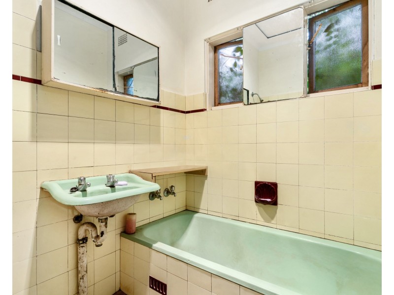 11 Karoola Crescent, Caringbah NSW 2229