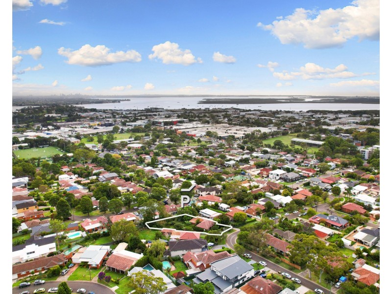 11 Karoola Crescent, Caringbah NSW 2229