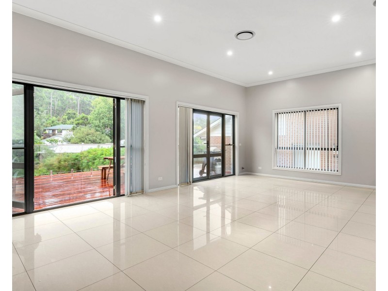 9 Novara Crescent, Como NSW 2226
