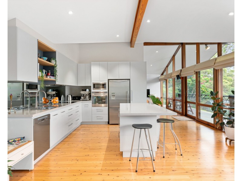 6 Farrer Place, Oyster Bay NSW 2225