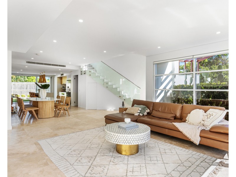 8 Crescent Road, Caringbah South NSW 2229