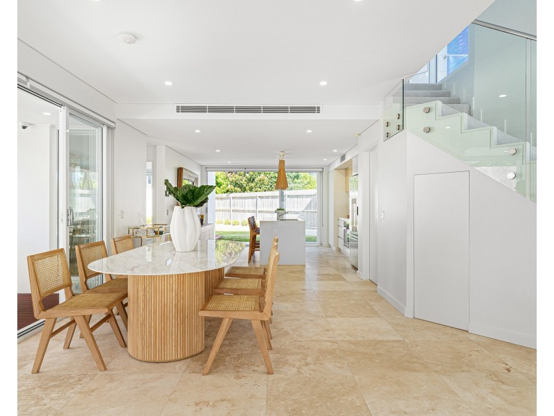 8 Crescent Road, Caringbah South NSW 2229