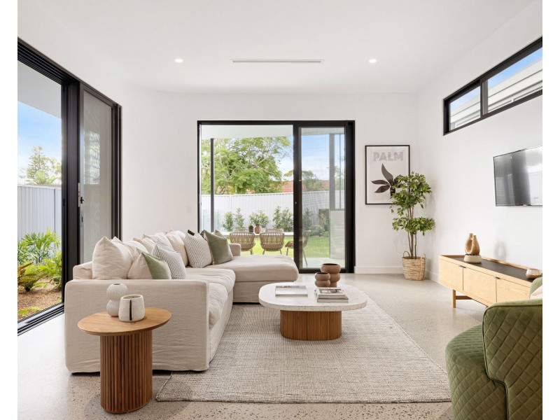 9A Crescent Road, Caringbah South NSW 2229