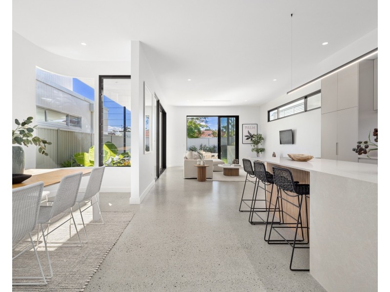 9A Crescent Road, Caringbah South NSW 2229