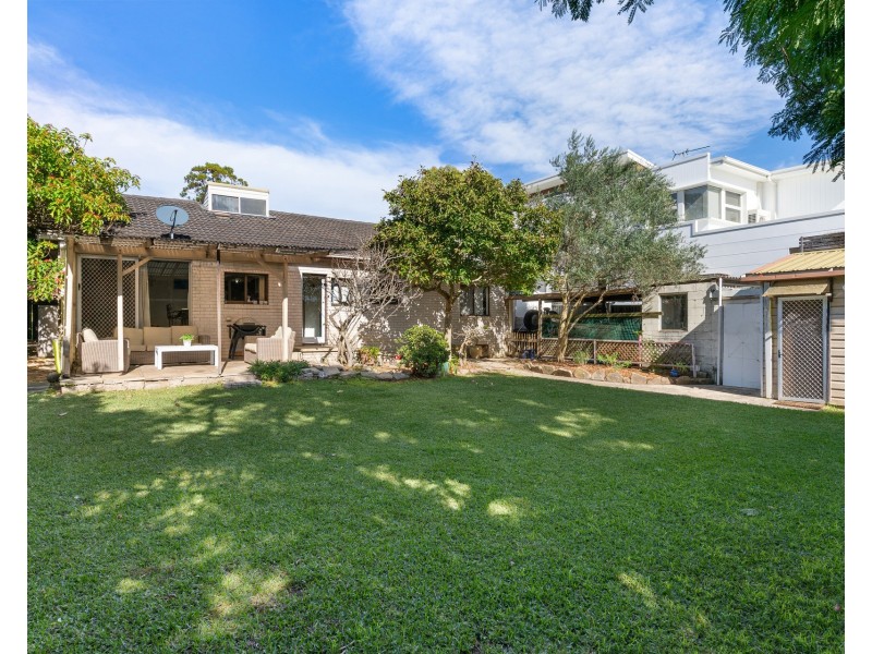 3 Alfred Avenue, Cronulla NSW 2230