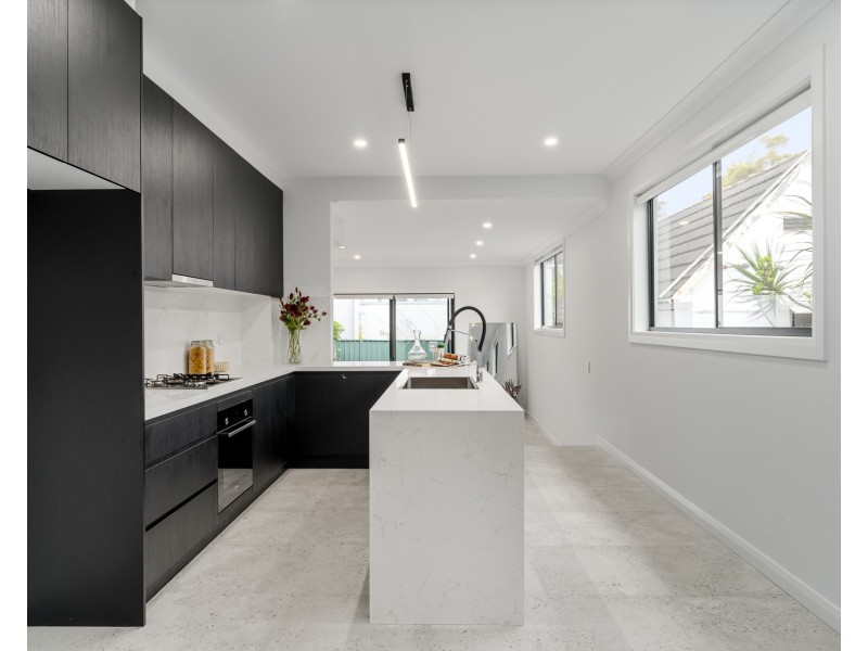 34A Old Taren Point Road, Taren Point NSW 2229