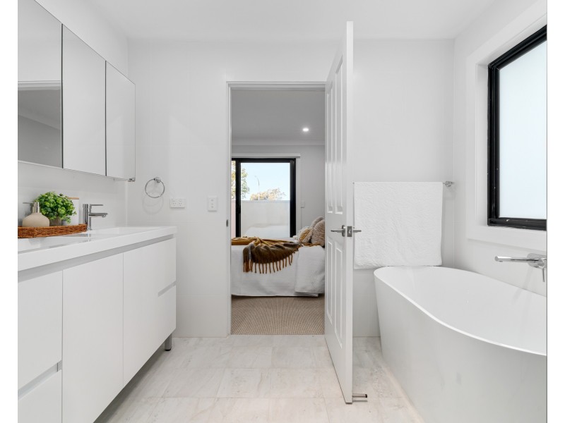 34A Old Taren Point Road, Taren Point NSW 2229