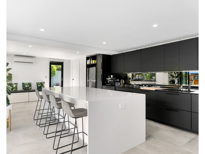 22 Tulong Place, Kirrawee NSW 2232