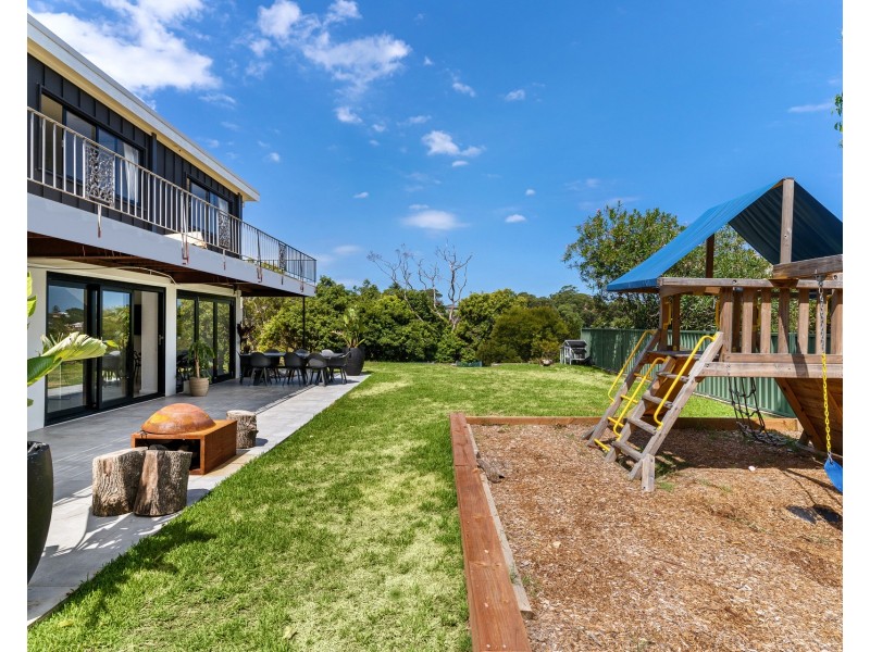 22 Tulong Place, Kirrawee NSW 2232