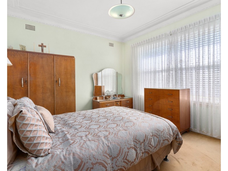 22 Fairway Avenue, Kogarah NSW 2217