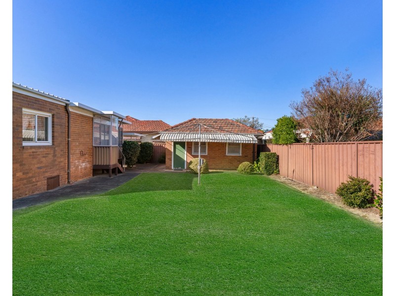 22 Fairway Avenue, Kogarah NSW 2217