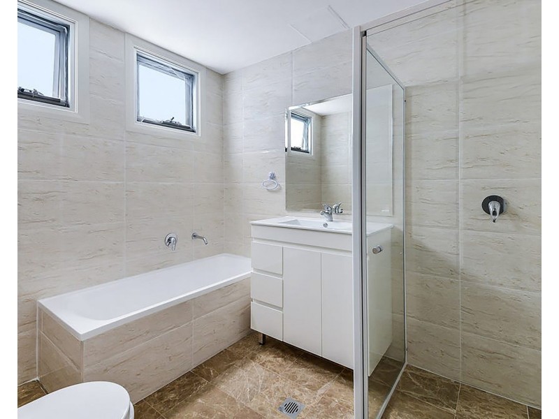 1/60-62 Toronto Parade, Sutherland NSW 2232