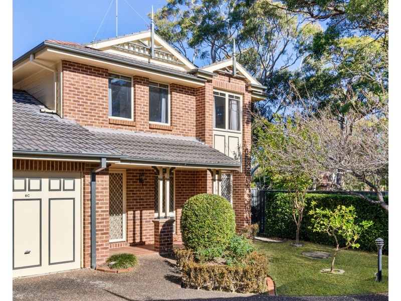 6C Bassett Place, Menai NSW 2234
