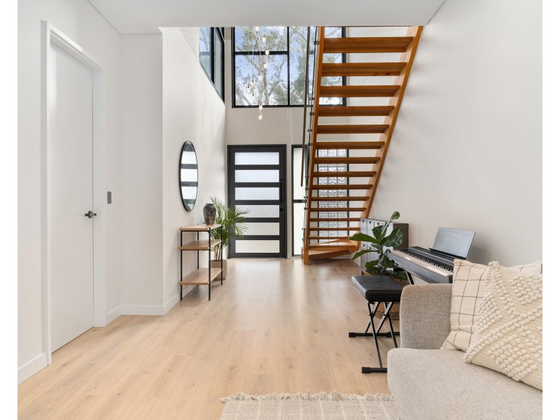 16B Gwawley Parade, Miranda NSW 2228