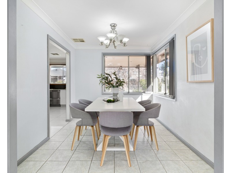 2 Jonathan Place, Miranda NSW 2228