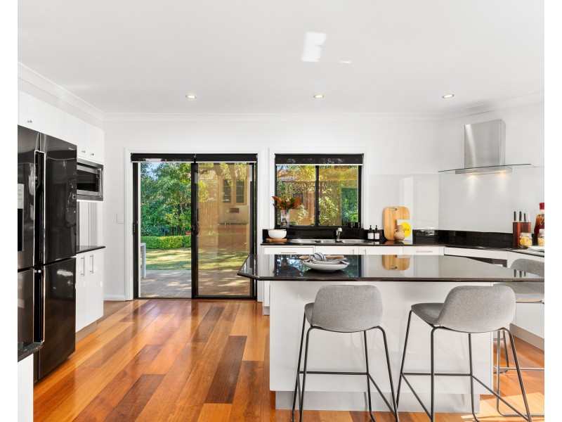 16 Blue Gum Avenue, Gymea Bay NSW 2227