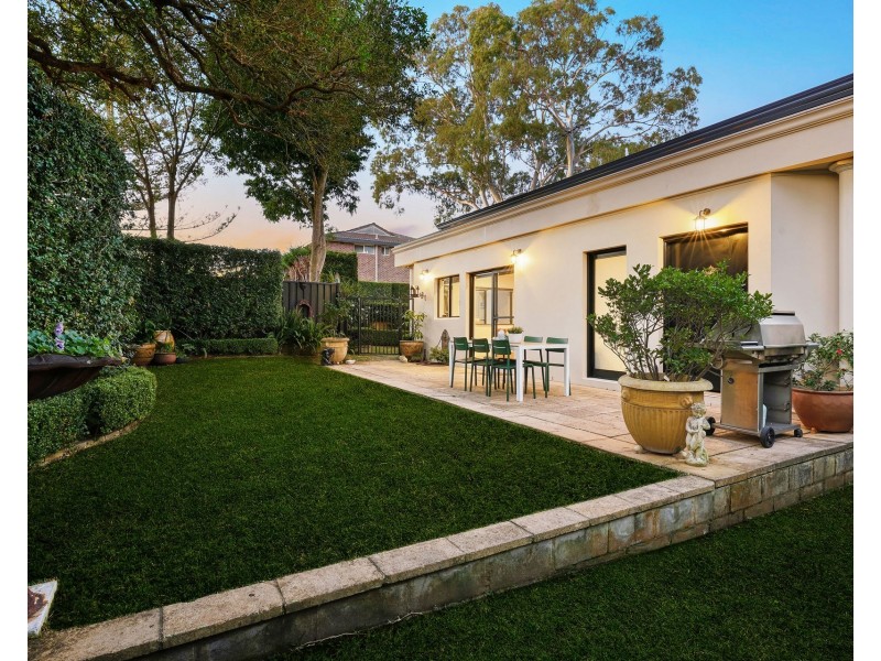 16 Blue Gum Avenue, Gymea Bay NSW 2227