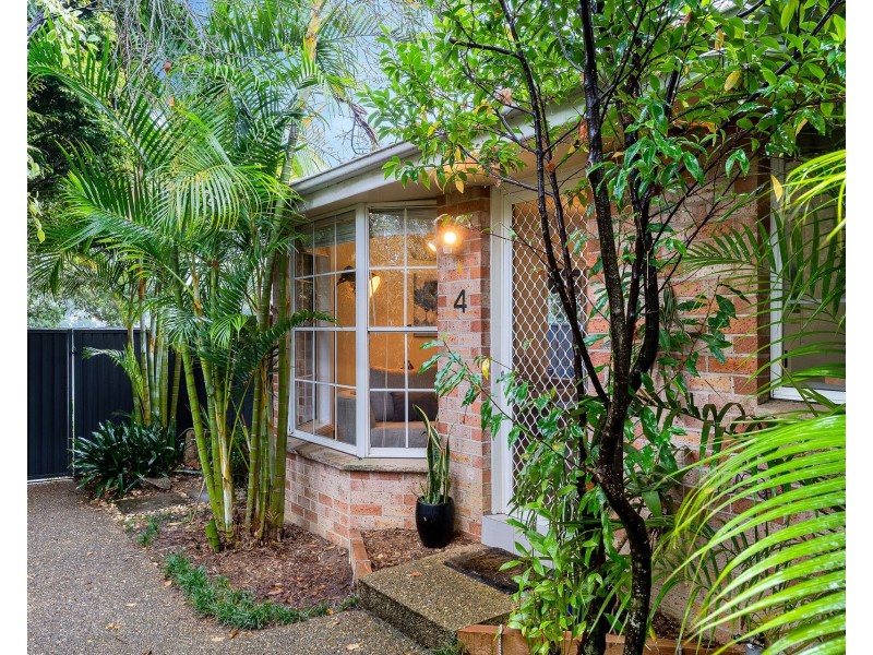 4/17 Harnleigh Avenue, Woolooware NSW 2230