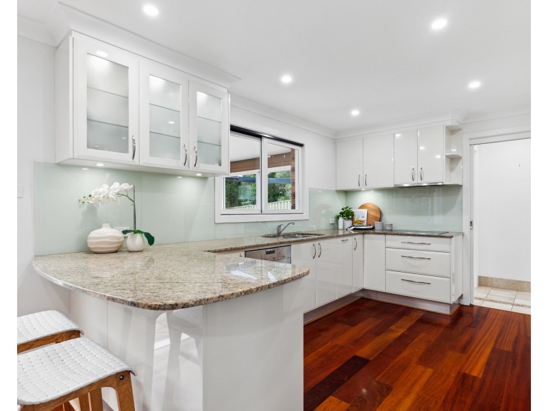 13 Bracken Close, Engadine NSW 2233