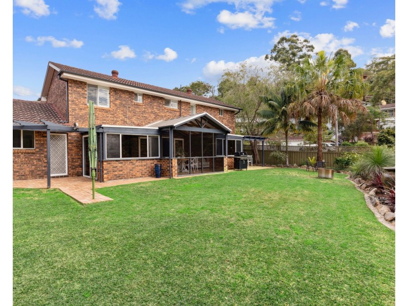13 Bracken Close, Engadine NSW 2233