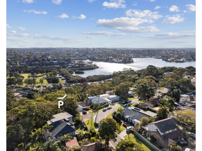 77 Young Street, Sylvania NSW 2224