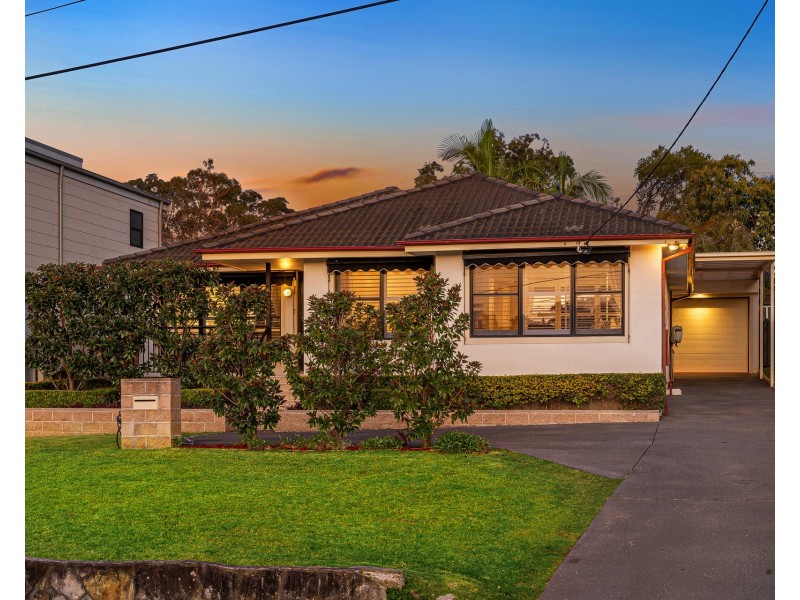 40 Oak Road, Kirrawee NSW 2232