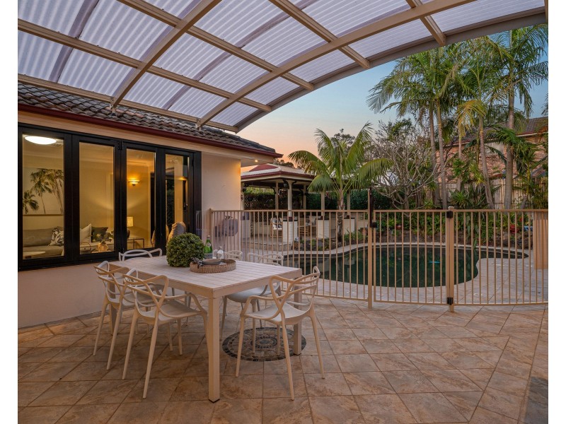 40 Oak Road, Kirrawee NSW 2232