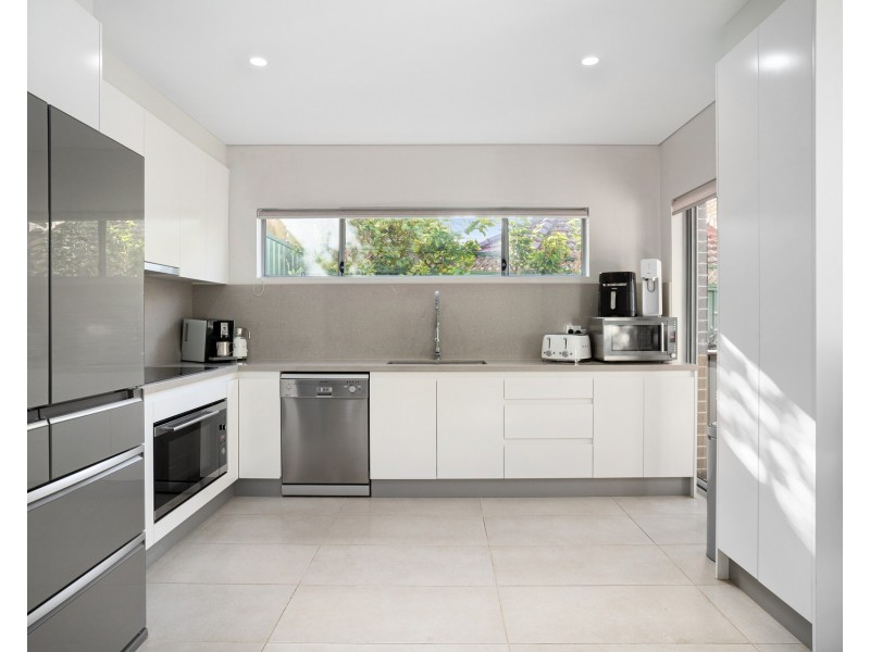 3/321 Port Hacking Road, Miranda NSW 2228