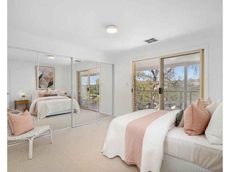 8 Tiranna Place, Oyster Bay NSW 2225