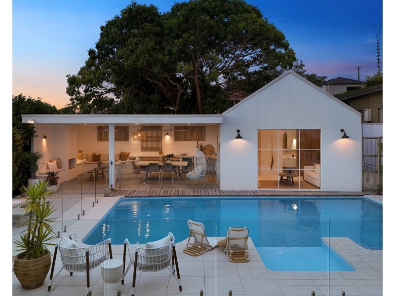 6 Third Avenue, Gymea Bay NSW 2227