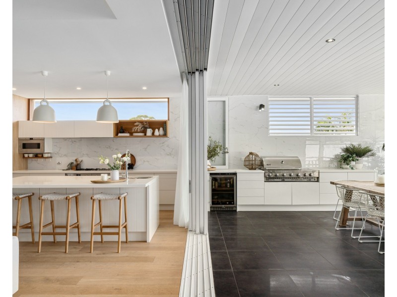 6 Third Avenue, Gymea Bay NSW 2227