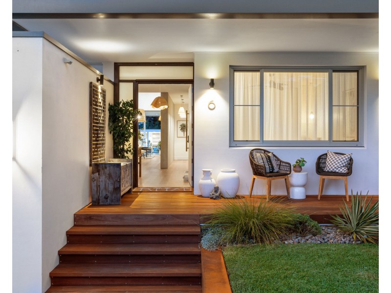 6 Third Avenue, Gymea Bay NSW 2227