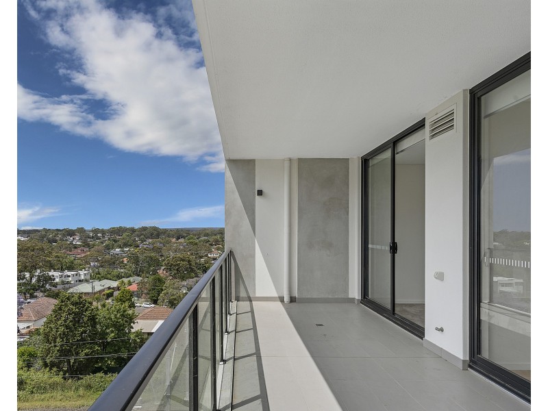 B502/1-3 Pinnacle Street, Miranda NSW 2228