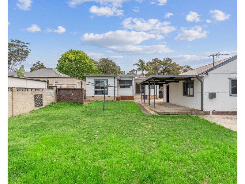 66 Acacia Road, Kirrawee NSW 2232