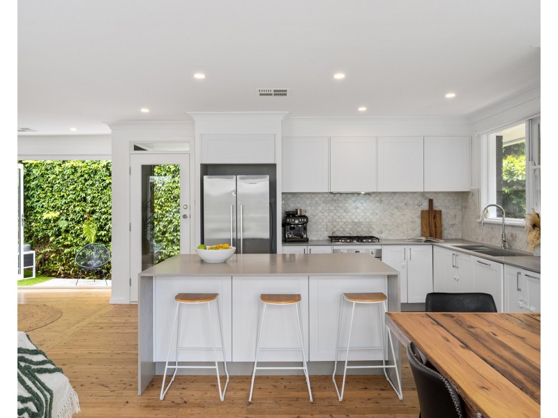 10 Conjola Place, Gymea Bay NSW 2227