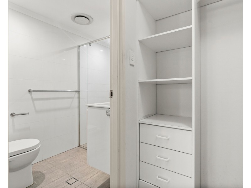 1/104-112 Glencoe Street, Sutherland NSW 2232