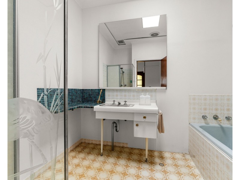 18 Corella Road, Kirrawee NSW 2232