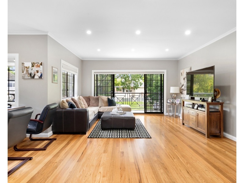 25 Yarra Burra Street, Gymea Bay NSW 2227