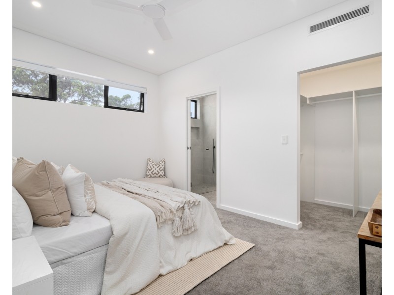 240b Willarong Road, Caringbah South NSW 2229
